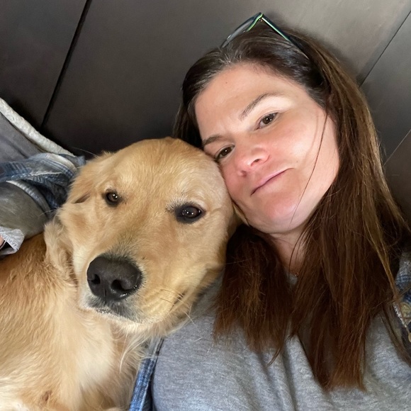 Meet your Posher, Adrienne - Picture 7 of 7